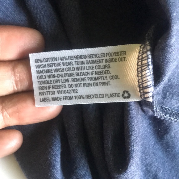 Raised By Strong Women unisex - Picture 4 of 4